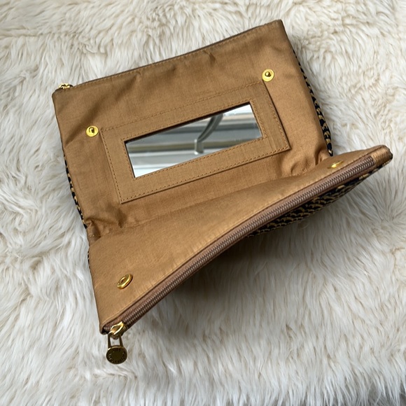 JIM THOMPSON Cosmetic Bag w/ Mirror Elephant Zippered Pouch + paper shopping bag - Picture 4 of 15